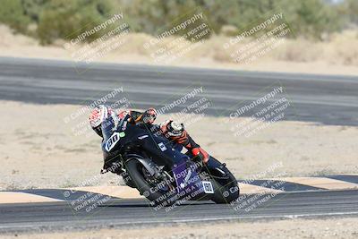 media/Dec-07-2025-CVMA (Sun) [[3e7d2de5dc]]/Race 8-Middleweight Shootout/